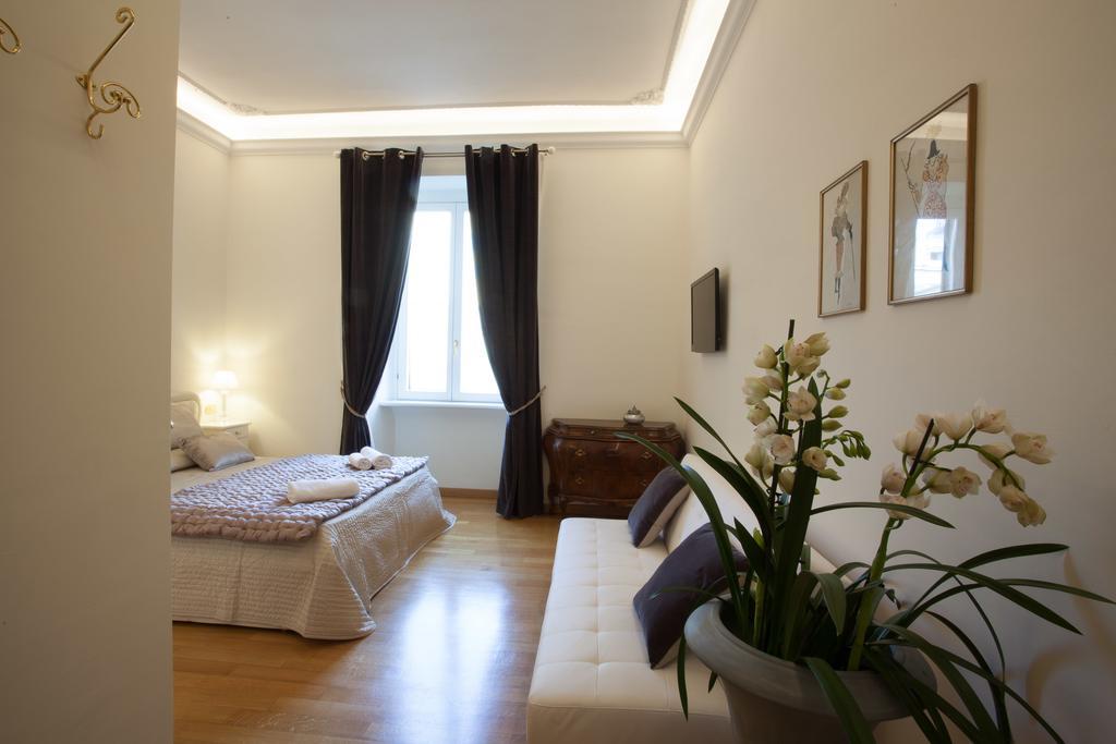 Innsiderome Buitenkant foto